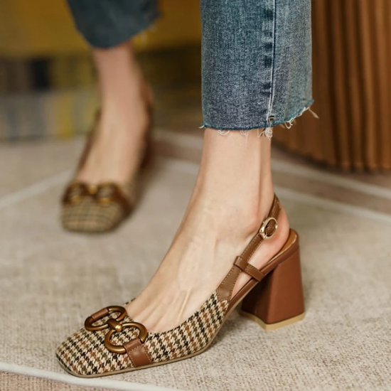 2022  Summer Women Shoes Square Toe Chunky Heel Women Sandals BuckleStrap 7cm High Heel Slingback Sandals for Women Plus Size